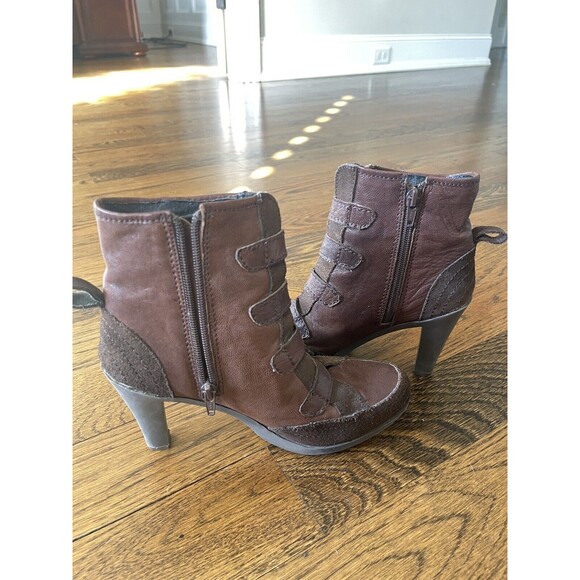 Jump For The People Women's leather heeled ankle bootsSize US7 - Picture 6 of 10